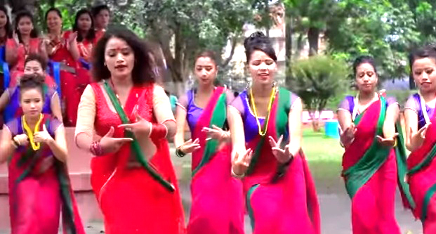 तीज गीत – फेरिए जमाना