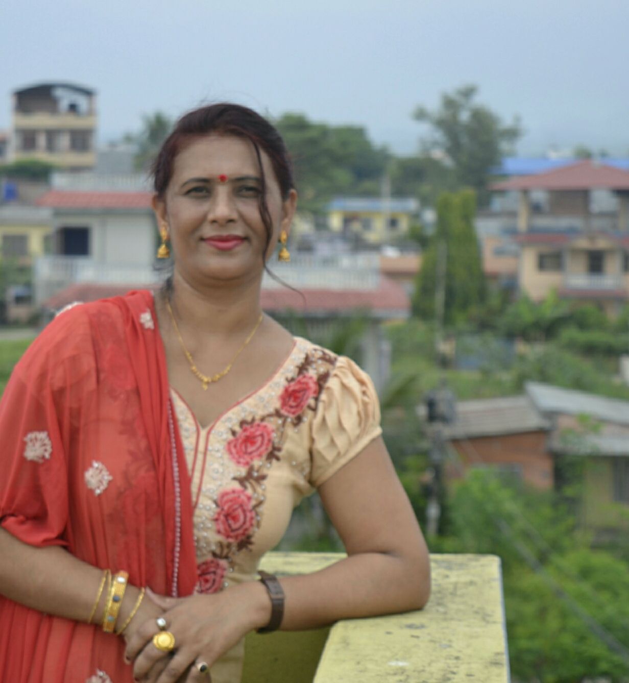 संकलक बिमला अधिकारिको  तिज गितको रेकर्डिङ र शुटिङ अमेरिकामा