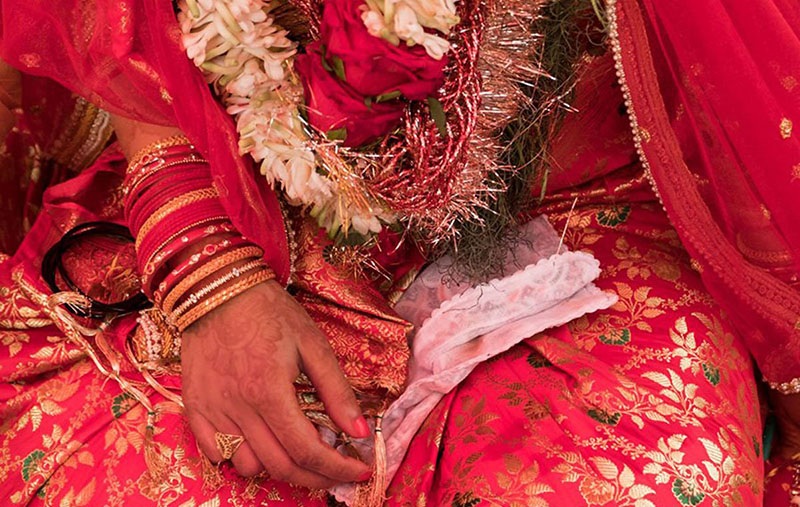 जन्ती बाटोबाटै फिर्ता