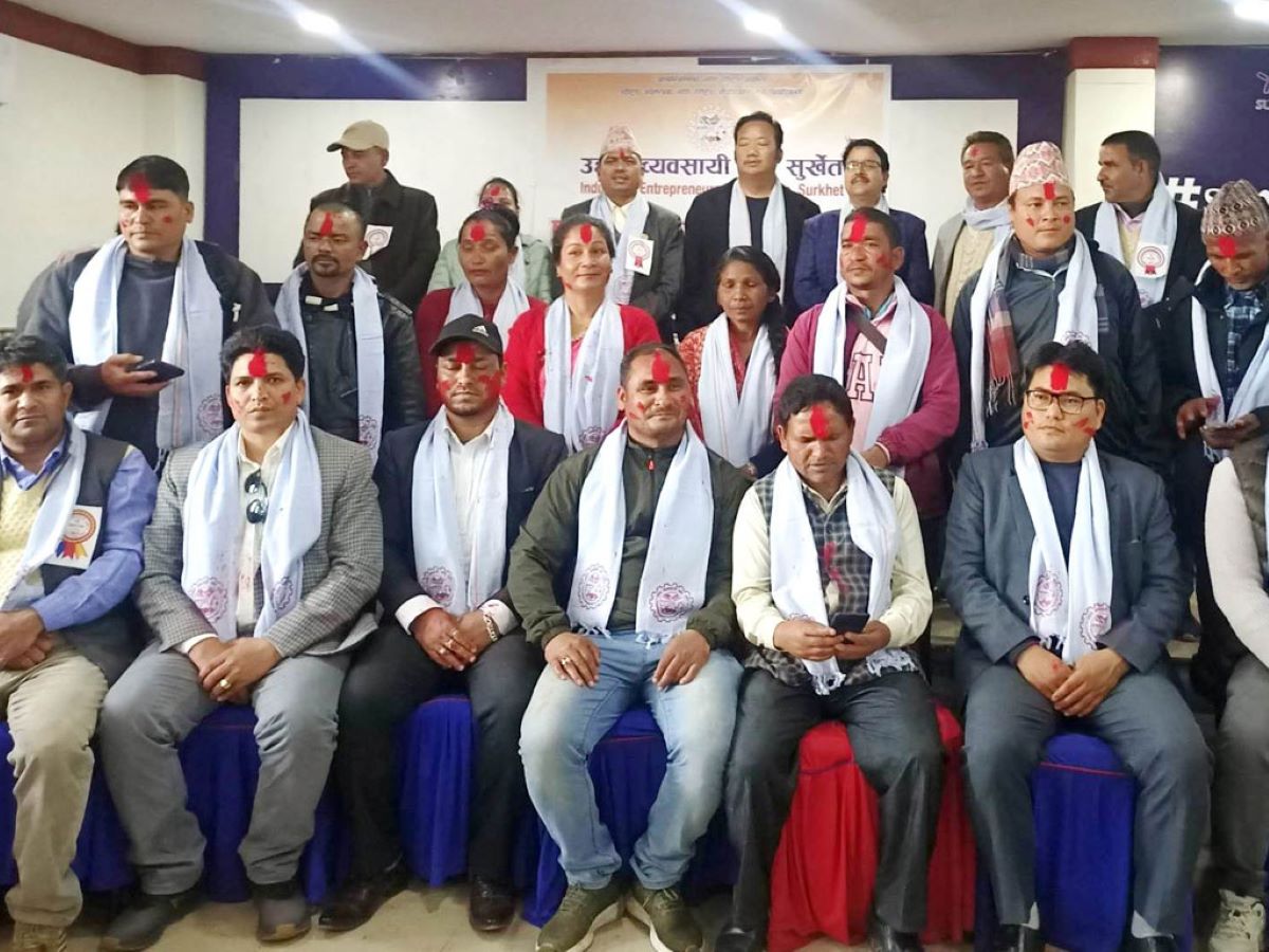 उद्योग व्यवसायी सङ्घ सुर्खेतको अध्यक्षमा शाही